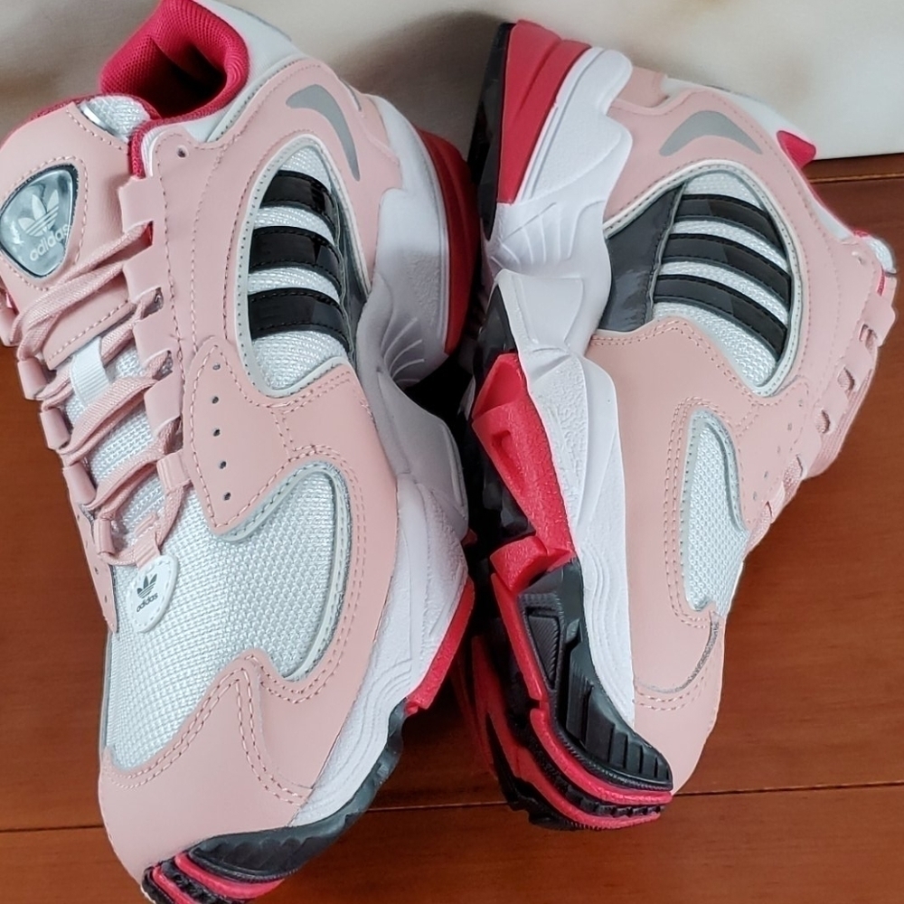 Adidas Falcon - Picture 4 of 12